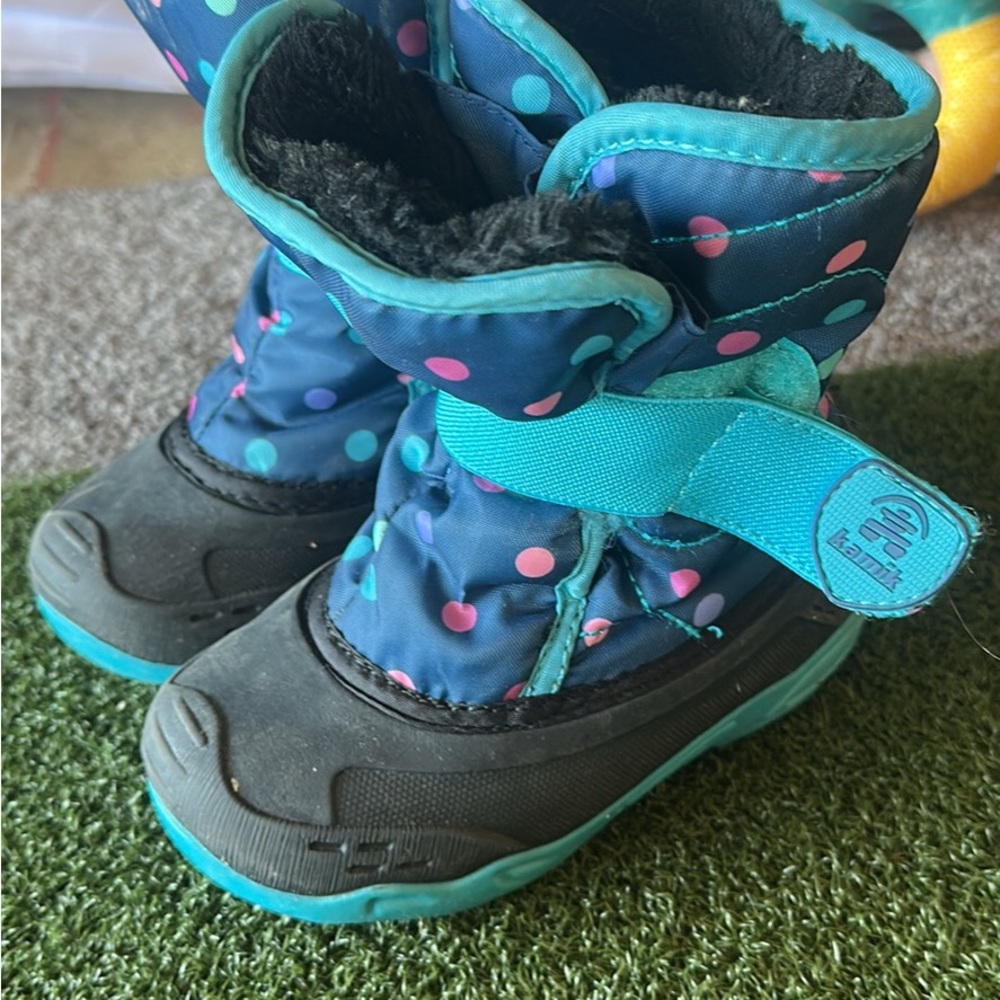 Kids Polka Dot Winter Boots - Black and Blue